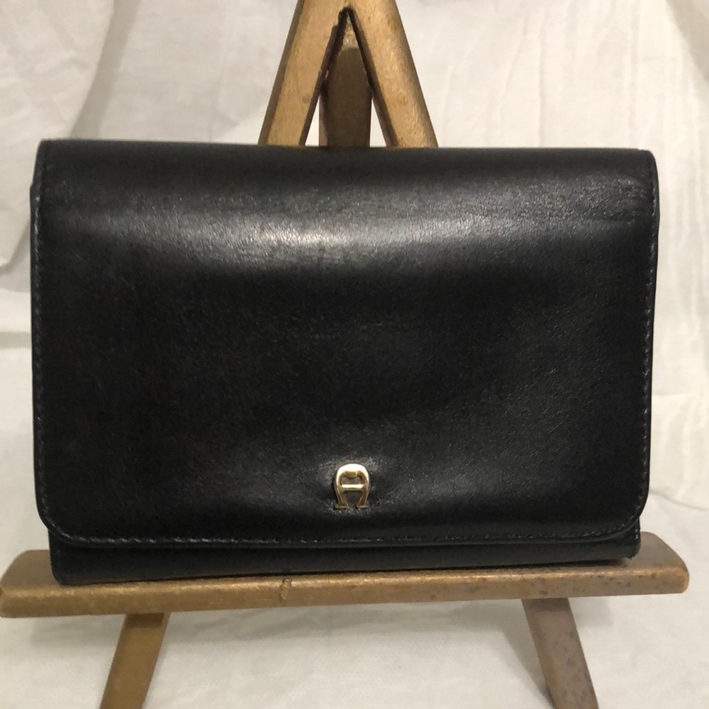 Etienne Aigner Wallet